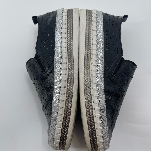 Bernie Mev TW99 Slip On Leather Perforated Black Shoes size 39 Size Us 9 - Picture 13 of 14